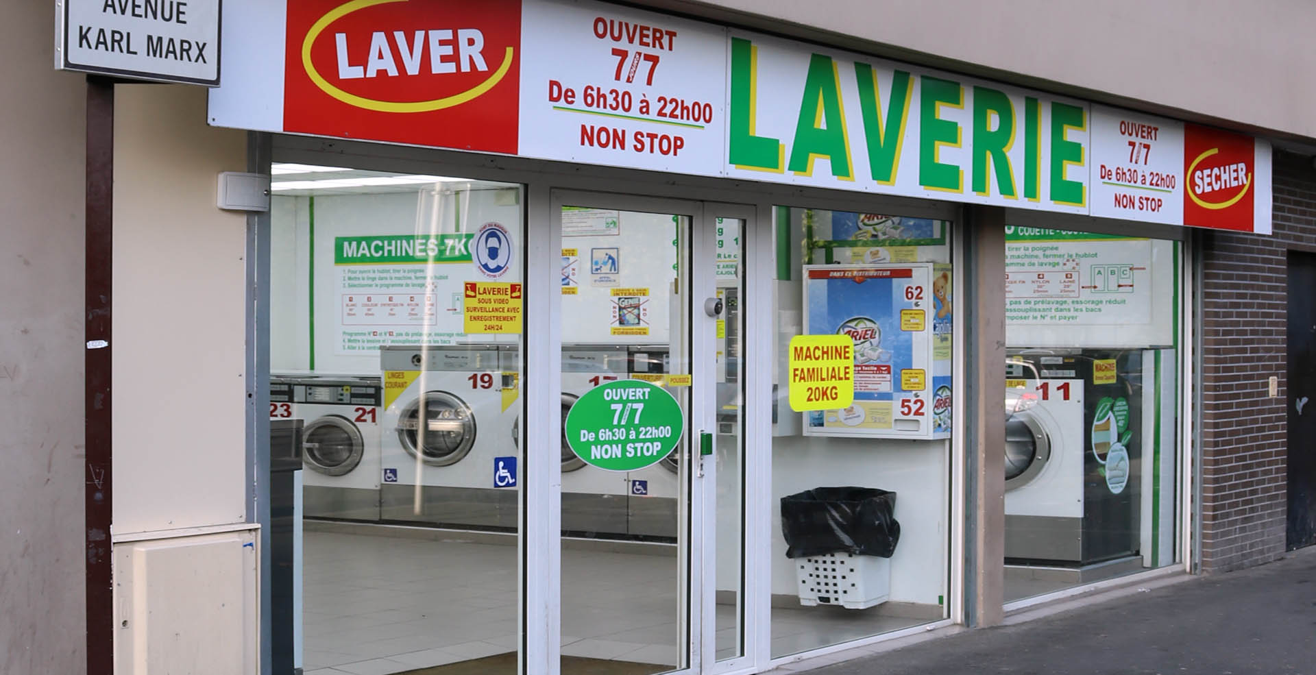 Laverie Automatique à Bobigny 93000, 23 Machines à laver et 10 séchoirs