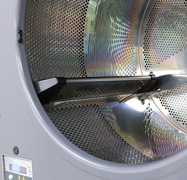 Meilleure Laverie automatique en self service avec distributeur de monnaie à Bobigny  avenue karl Marx tambour séchoirs en inox